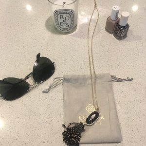 NWT Kendra Scott Eva Gold & Black Pendant Necklace